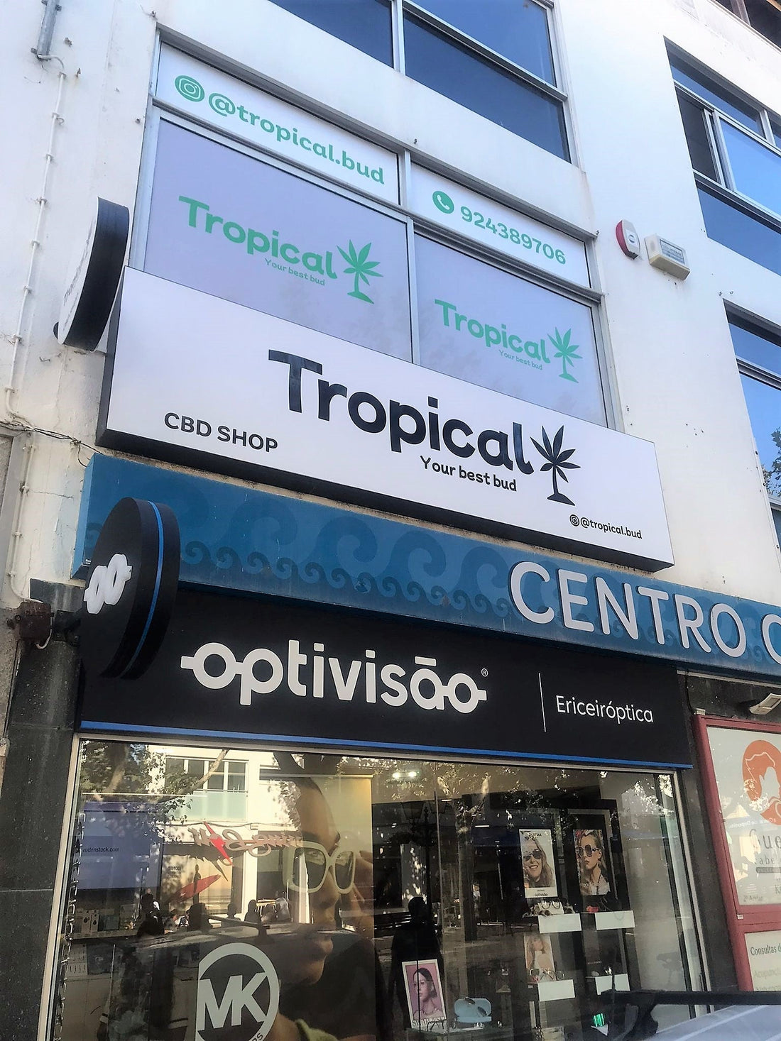 Loja de CBD na Ericeira com flores, óleos e vapes premium. Entregas rápidas via Glovo e site oficial. Produtos de canábis legal de alta qualidade.