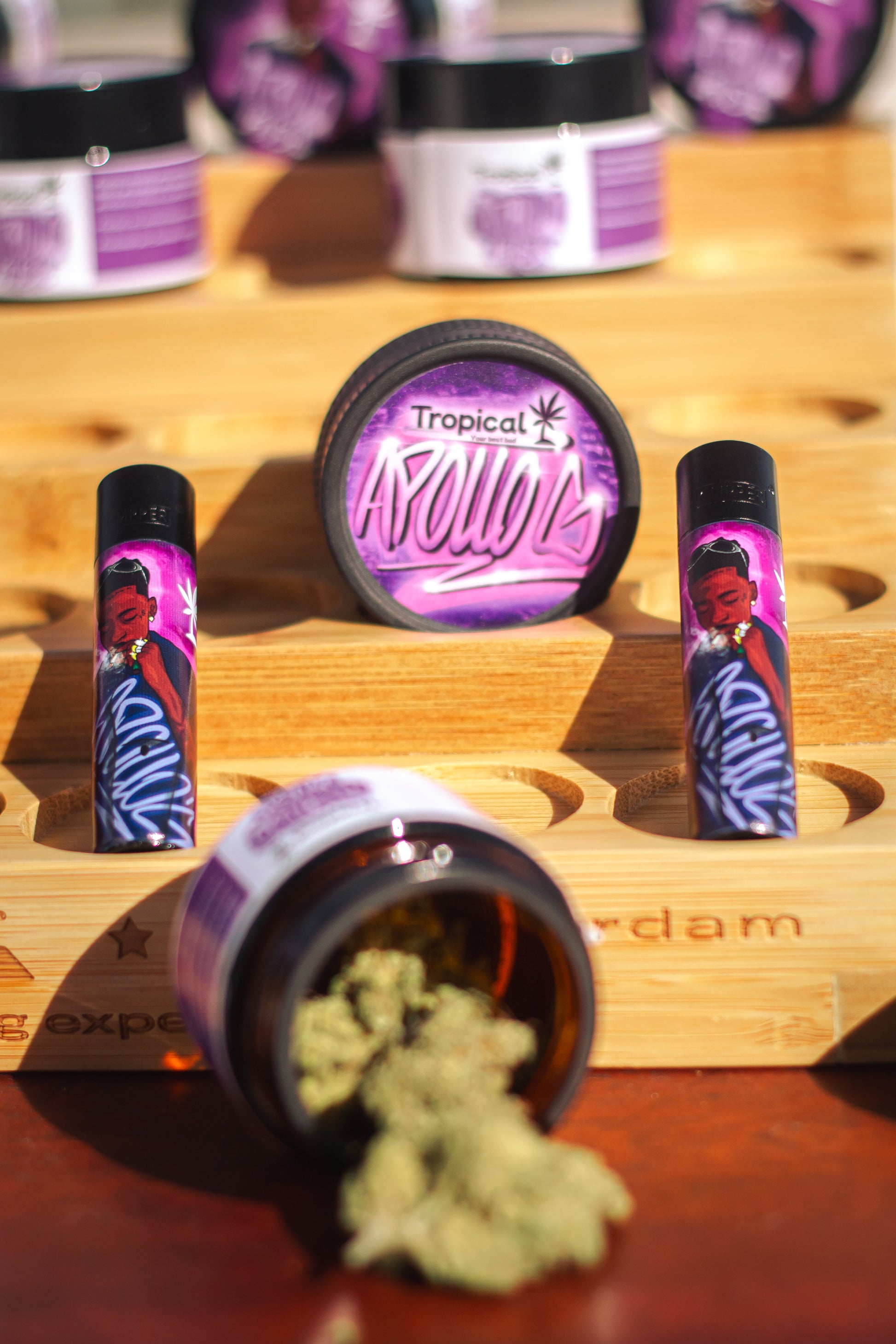 Kit Apollo G x Tropical Bud com flor de CBD, grinder e clipper exclusivos

