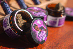 Pote de vidro Apollo Kush CBD Premium Indoor – Edição Especial Apollo G x Tropical Bud